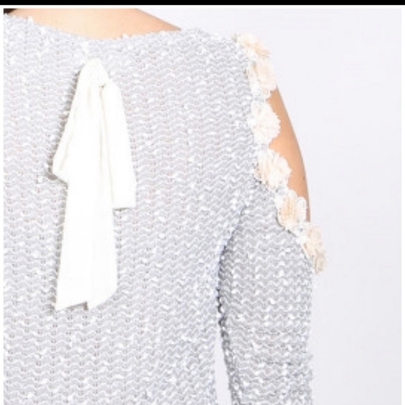 Gave away for Christmas Ryu A'reve Floral Lace Sweater Cut Out Sleeves - Picture 4 of 4